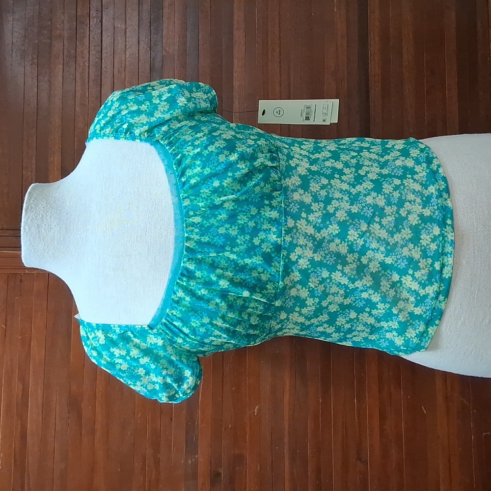 Womens' M (8/10) No Boundaries Puff Sleeve Crop Blouse NWT